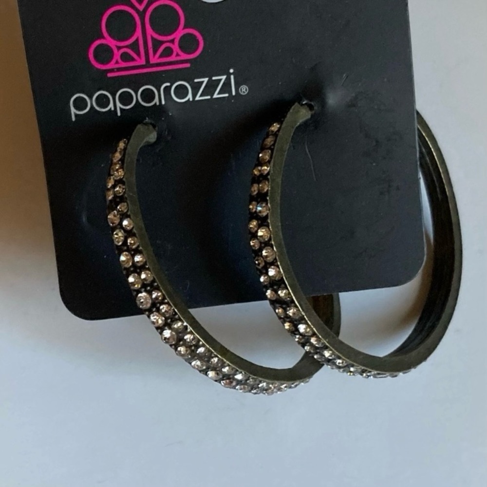 NWT Burnished Brass Rhinestone Hoop Earrings - Picture 5 of 14